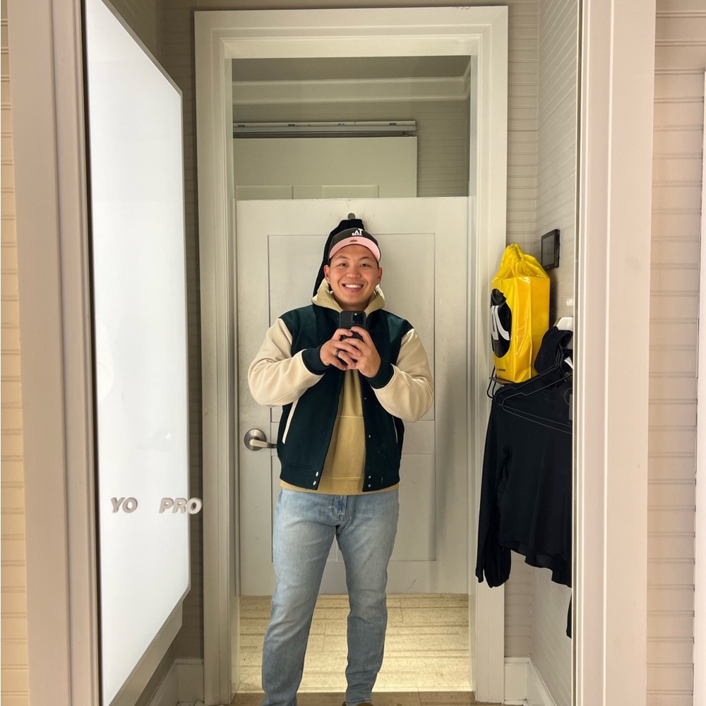 Meet your Posher, Hyunyoung